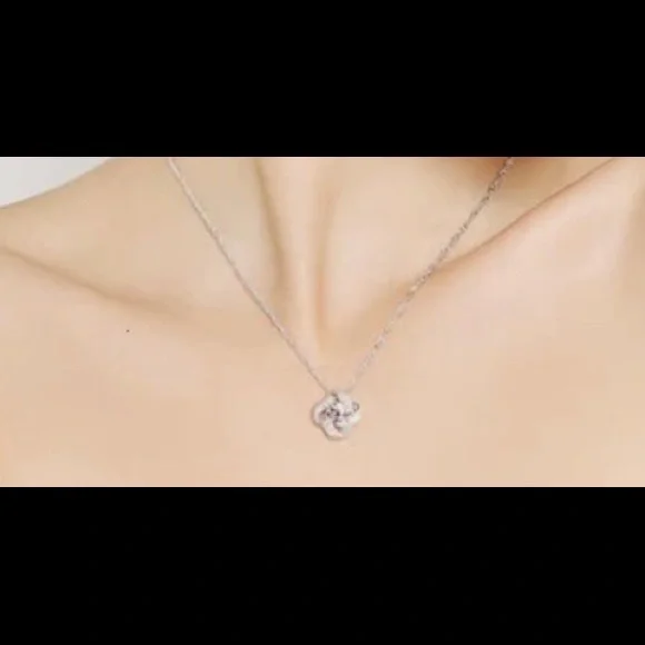 Brand New Real 925 Sterling Silver Zircon Necklace Very Beautiful - Picture 2 of 5